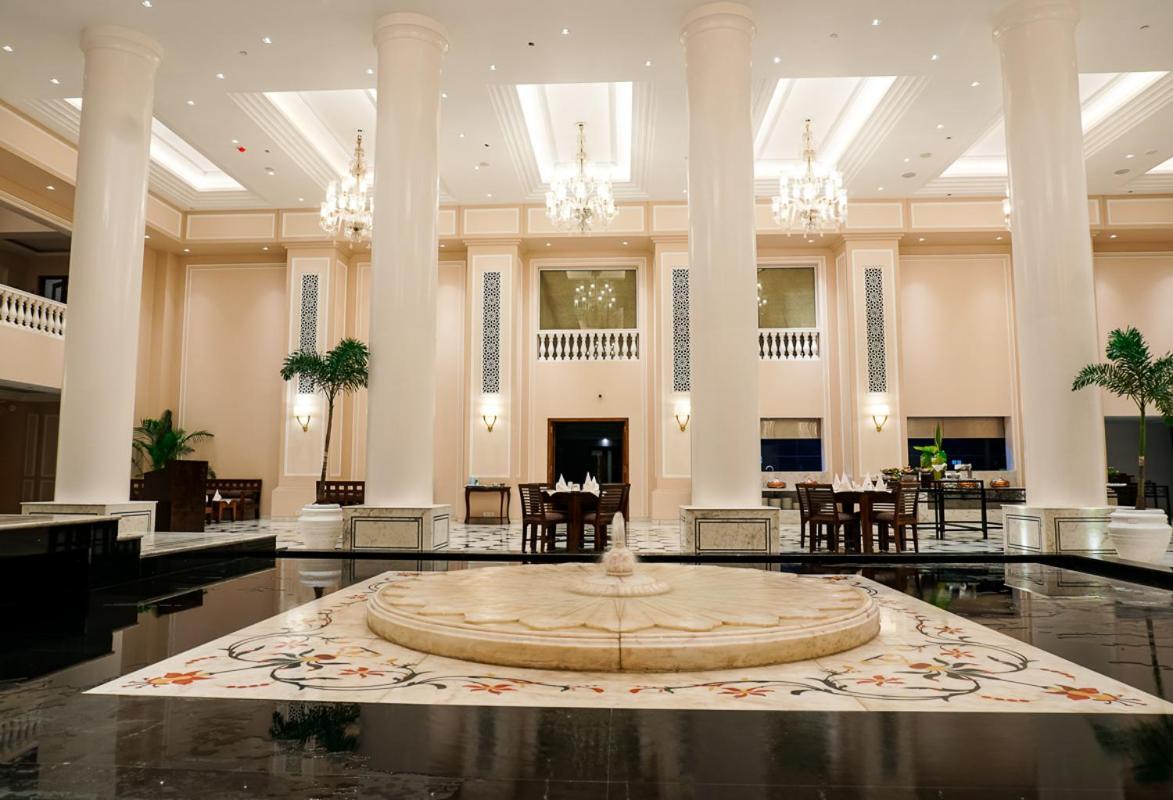 Clarks Avadh Hotel Lakhnau Kültér fotó